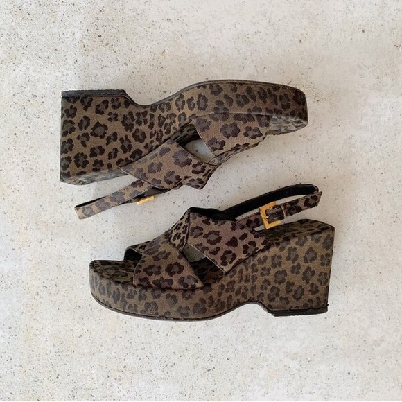 🐆 Vintage FENDI Shoes Sandals Platform Heels - Picture 2 of 8
